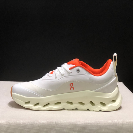 Cloudtilt Loewe - Orange