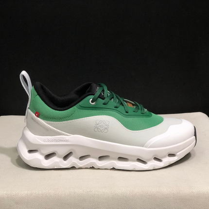 Cloudtilt Loewe — Vert