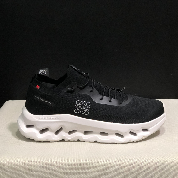 Cloudtilt Loewe 2.0 - Black et White