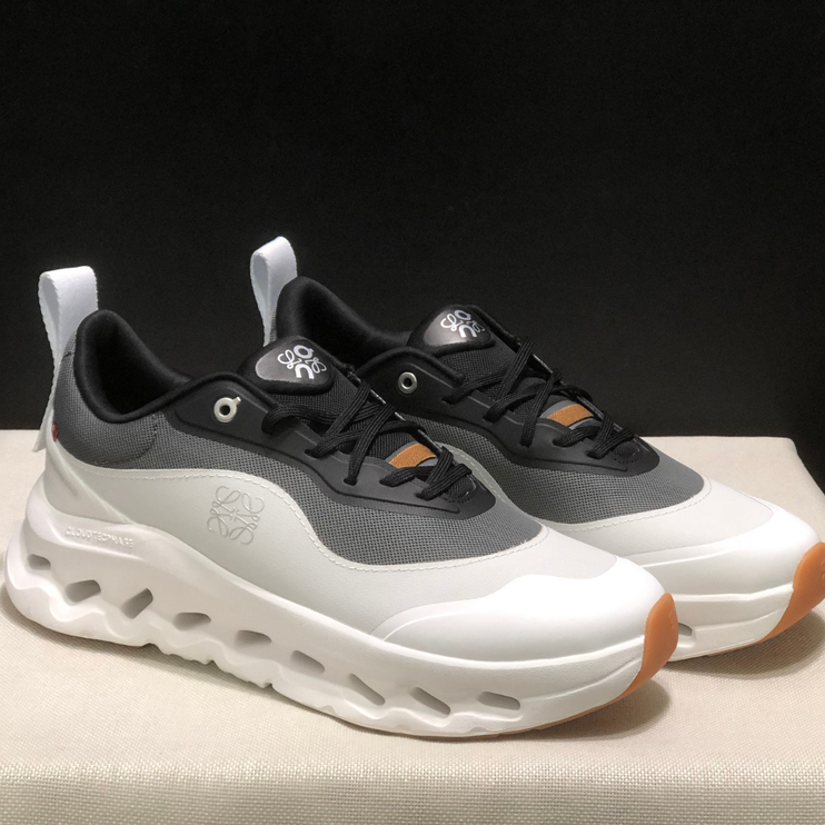 Cloudtilt Loewe - Grey White